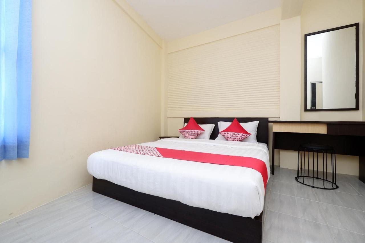 Oyo 1998 Harmonis Hotell Purwokerto Exteriör bild