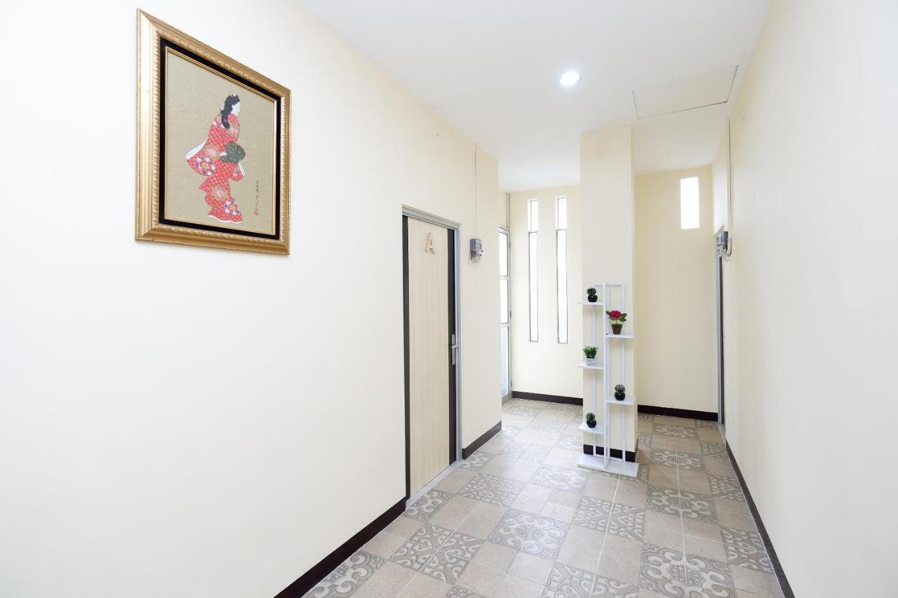 Oyo 1998 Harmonis Hotell Purwokerto Exteriör bild