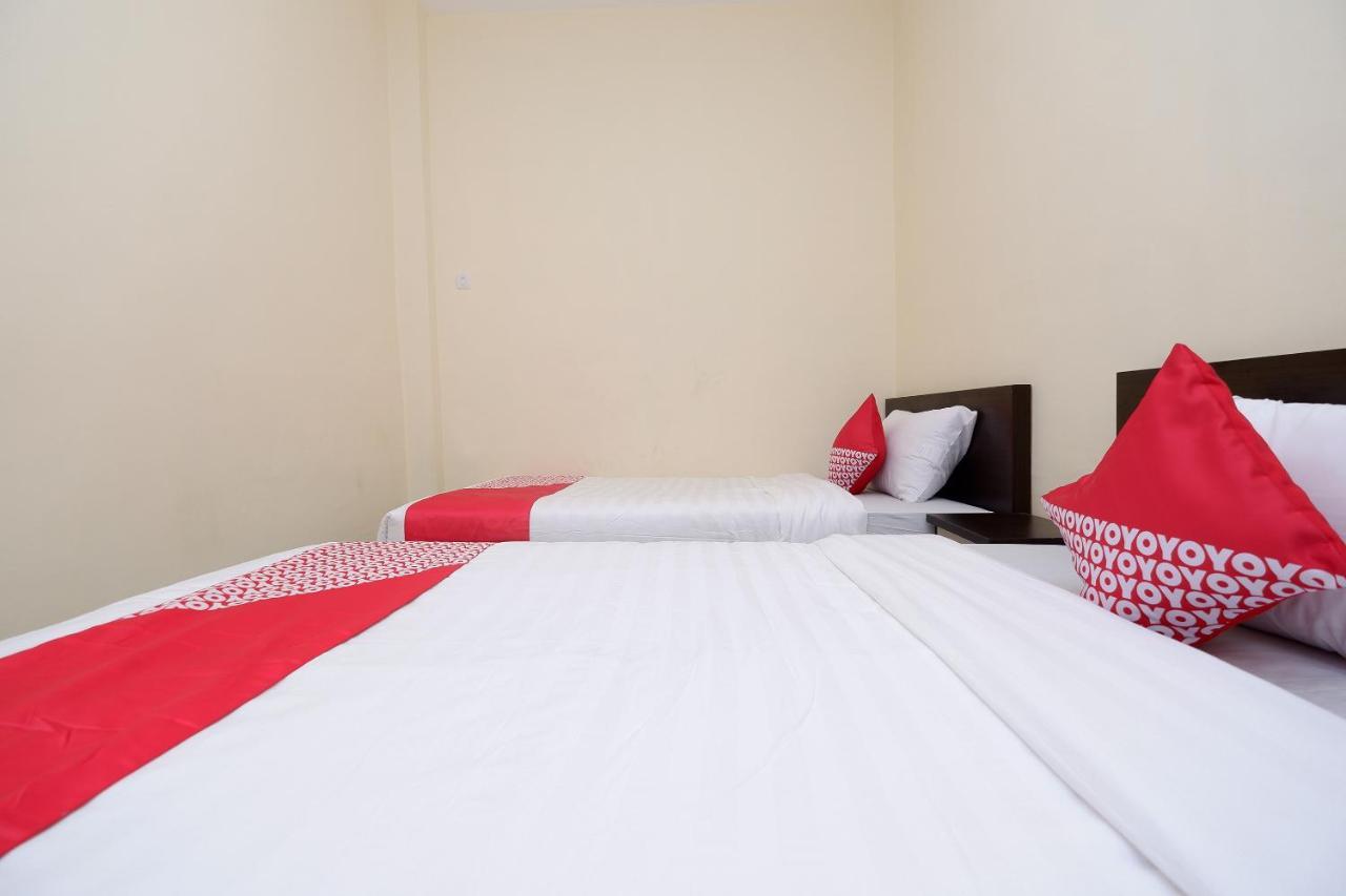 Oyo 1998 Harmonis Hotell Purwokerto Exteriör bild